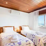 Lovely Lagos Apartment, Western Algarve