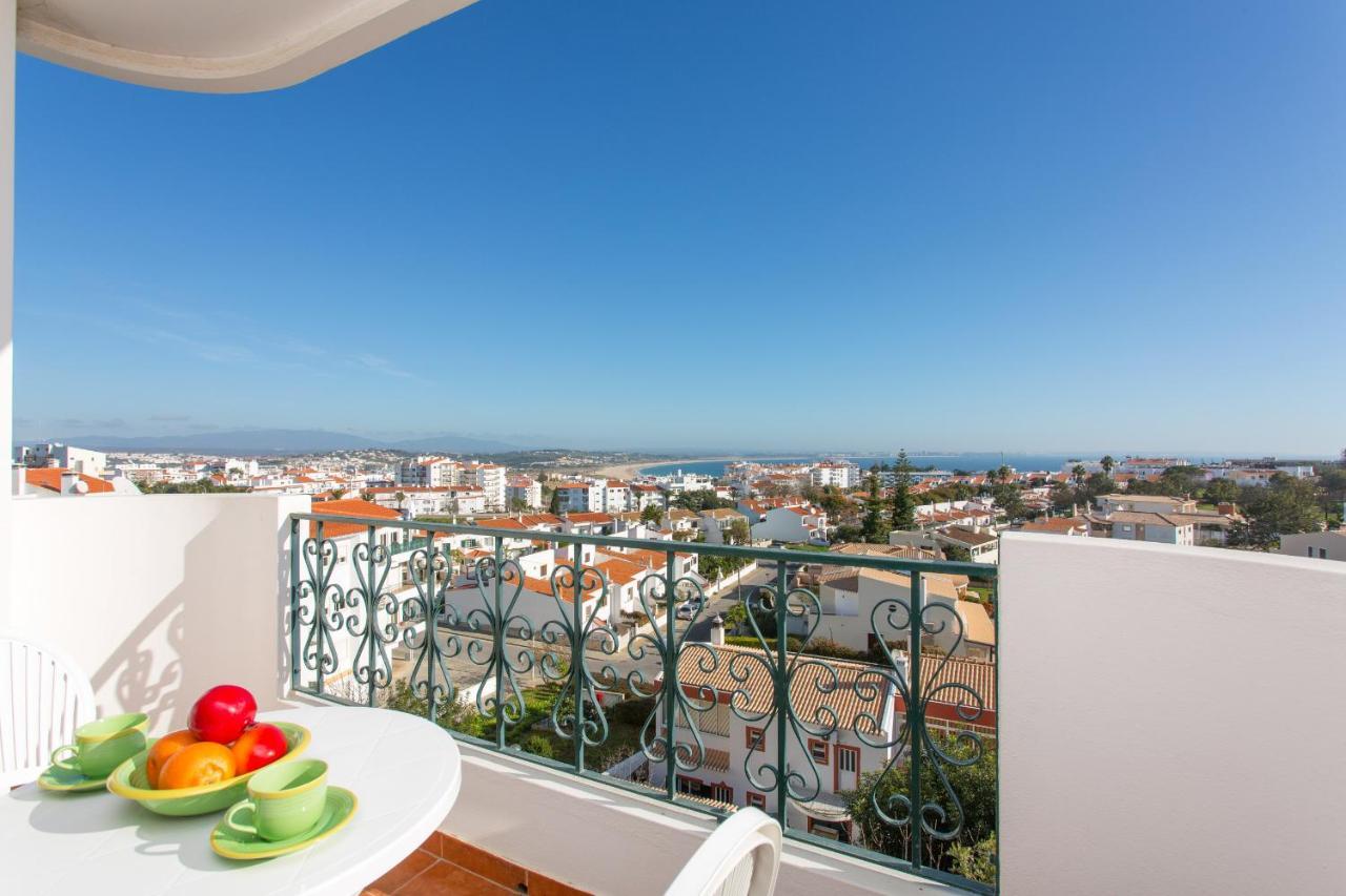 Lovely Apartment, Western Algarve *